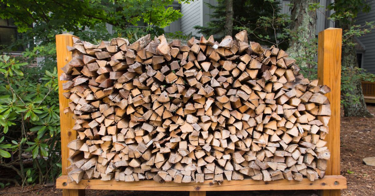 Stablet ovntørret brænde